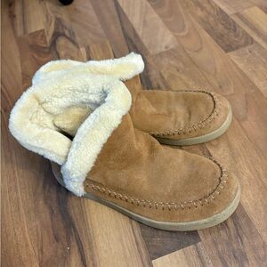 Sanuk Brown Ankle Booties with Cream Lining